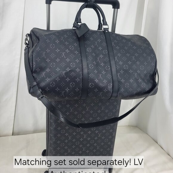 LOUIS VUITTON Duffle Bag Keepall Bandouliere 55 Monogram Eclipse Authenticated - Picture 2 of 15